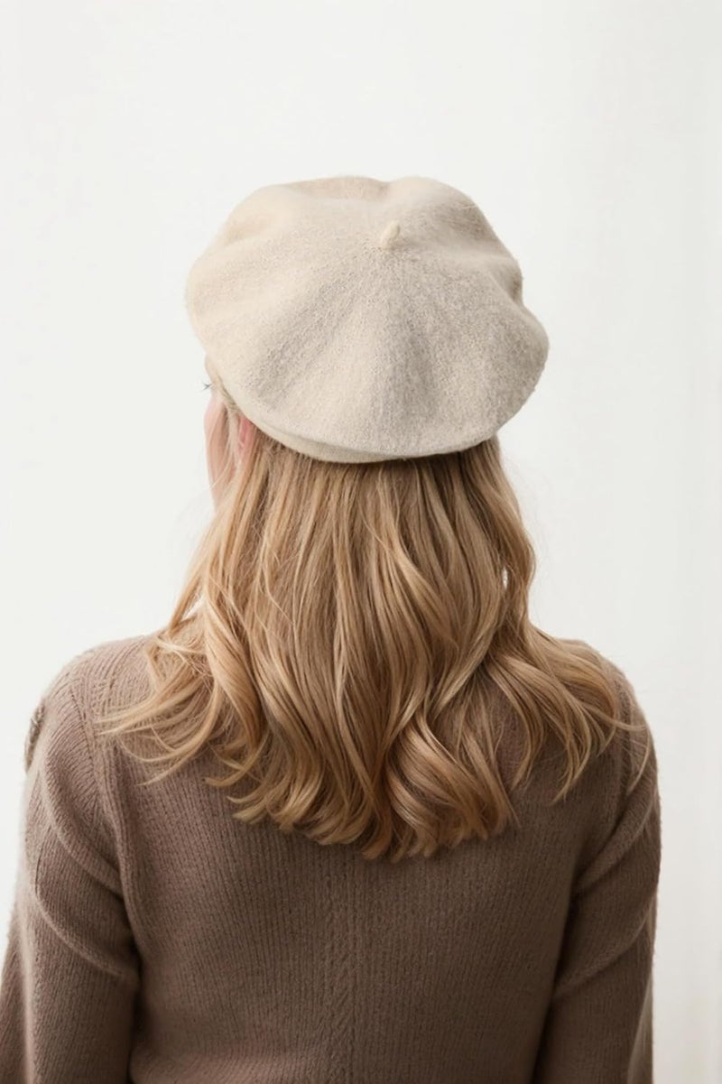 EGANO Women's ​​Beret Hats​​ - French Wool Blend Winter Cap, 70% Wool All-Season Soft ​​Beret Hats for Women​​ (Multi-Color)​ - Image 4